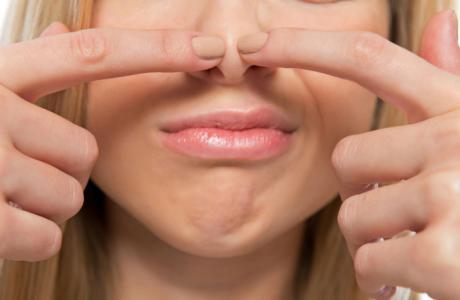 Cách trị mụn đầu đen đơn giản tại nhà
