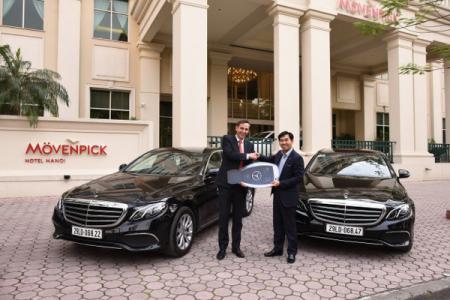 Khách sạn Mövenpick Hà Nội ra mắt đội xe đưa đón chuẩn 5 sao của Mercedes
