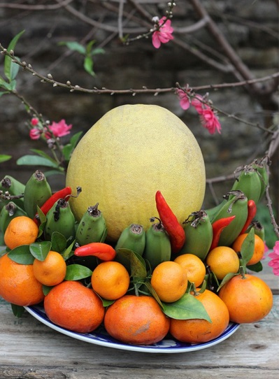 Trái cây và cách bày mâm ngũ quả đơn giản mà đẹp để mang may mắn cả năm