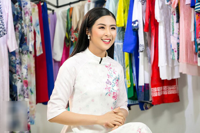 Hoa hậu Ngọc Hân: 