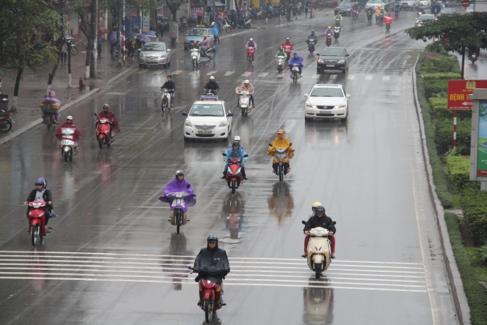 Dự báo thời tiết 12/4: Miền Bắc sắp chuyển mưa rét