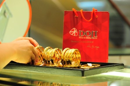 Giá vàng hôm nay 14/4: Trên đỉnh giá, tiếp tục tăng