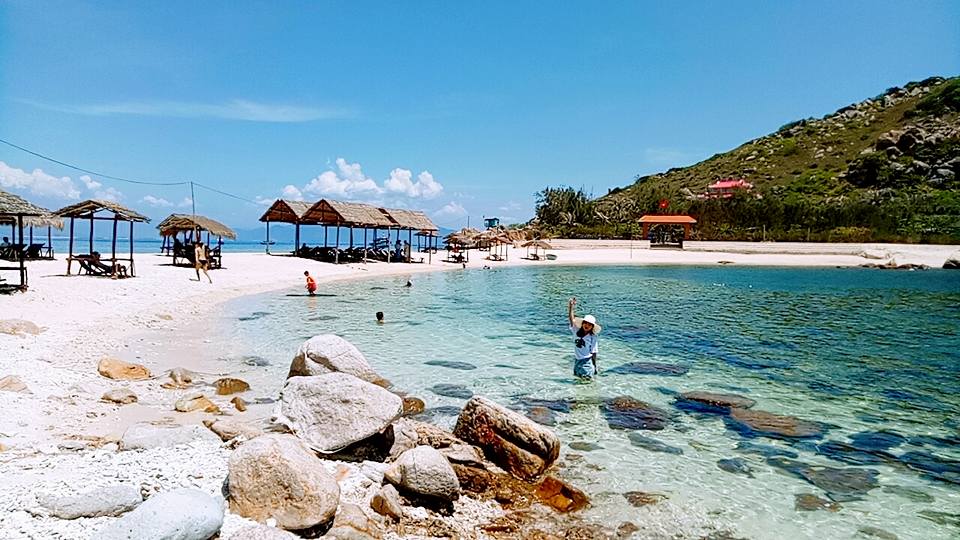 Nha Trang – Điểm du lịch lý tưởng với bãi biển đôi