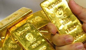 Giá vàng hôm nay 15/6: USD mạnh lên, vàng bất ngờ tăng vọt