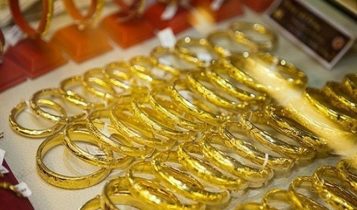 Giá vàng hôm nay 23/6: Bất ổn kéo dài, chưa thể ngóc đầu