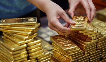 Giá vàng hôm nay 18/8: Bước tăng nhẹ gây hồi hộp