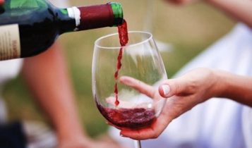Điều tuyệt đối không nên làm trước và sau khi quan hệ