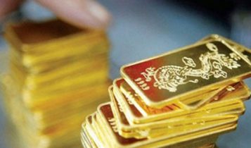 Giá vàng hôm nay 28/8: USD thảm hại, vàng vẫn yếu ớt