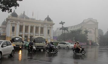 Dự báo thời tiết 17/9: Bão Mangkhut suy yếu, Hà Nội giảm 6 độ