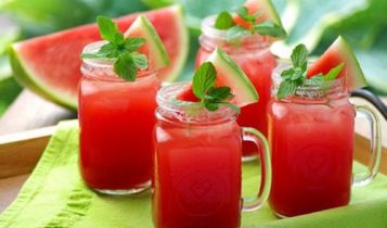 Top 7 thực phẩm càng uống càng trẻ ra