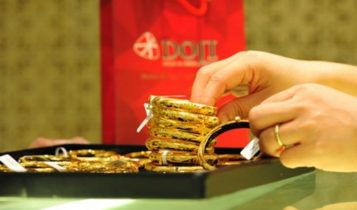 Giá vàng ổn định sau đợt tăng mạnh