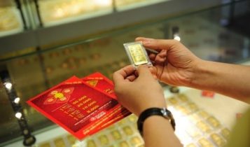 Giá vàng ngày cuối năm có nhiều biến động