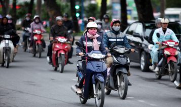 Thời tiết Hà Nội hửng nắng nhưng vẫn rét