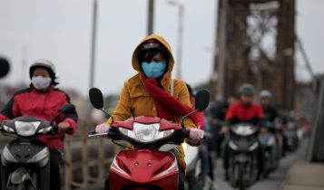 Thời tiết miền Bắc chuyển biến, Hà Nội đón không khí lạnh tăng cường