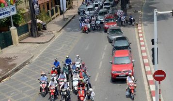 Thời tiết Hà Nội nóng 32 độ trước khi trở rét từ ngày mai