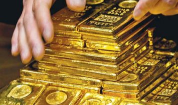 Giá vàng hôm nay 19/4: Áp lực bán tháo, vàng chìm sâu dưới đáy