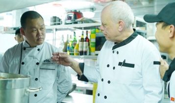 Siêu đầu bếp Michelin John Burton – Race trở lại Việt Nam cùng 3 sự kiện ẩm thực