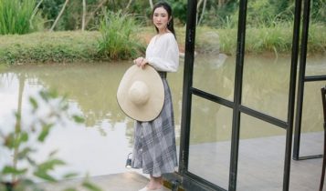 Á hậu Hà Thu xinh tươi chụp ảnh tại Đà Lạt
