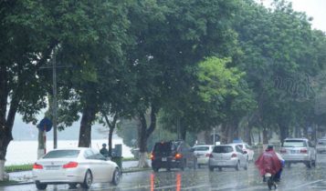 Thời tiết Hà Nội đề phòng mưa dông