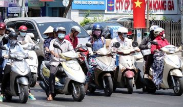 Thời tiết một trong những ngày nắng nóng đỉnh điểm