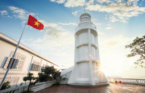 Dulux Weathershield bảo vệ và gìn giữ vẻ đẹp cho ngọn hải đăng thứ hai của Việt Nam