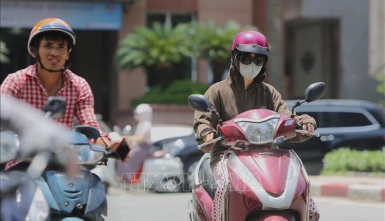Thời tiết nắng nóng các tỉnh Trung bộ bắt đầu giảm dần
