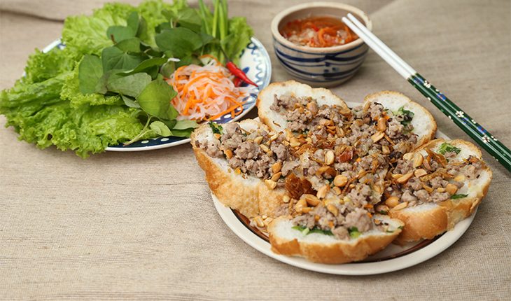 Thực đơn hàng ngày: Lạ miệng với bánh mì hấp