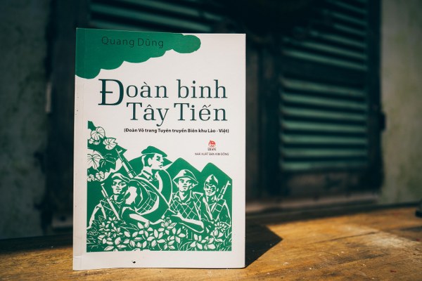 Di cảo – hồi ký 