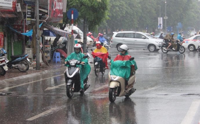 Thời tiết Bắc Bộ có mưa rào và rải rác có dông, cục bộ có mưa vừa, mưa to