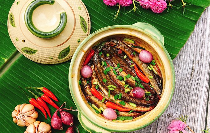 Thực đơn hàng ngày: Cà kèo kho tộ