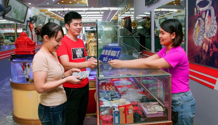 Giá vàng hôm nay vàng thế giới tăng giá hơn 1%