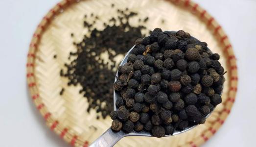 Giá hồ tiêu 24/2: Vẫn tiếp tục đi ngang