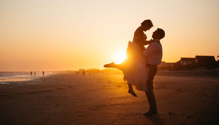 Cần học cách cư xử hòa hợp để hôn nhân hạnh phúc