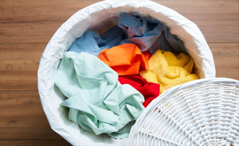 Cách khử trùng quần áo tại nhà phòng tránh nguy cơ lây lan virus COVID-19