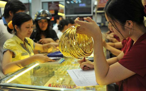 Giá vàng hôm nay trở lại mức cao
