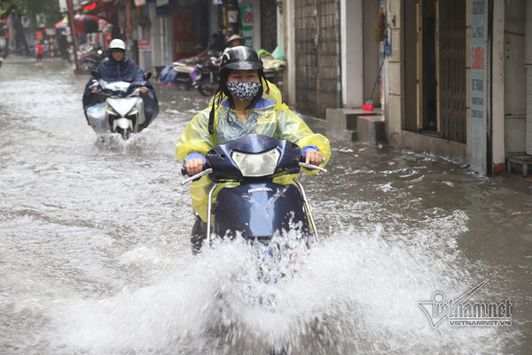 Dự báo thời tiết ngày 14/6/2020: Bắc Bộ mưa to, Hà Nội nguy cơ ngập úng