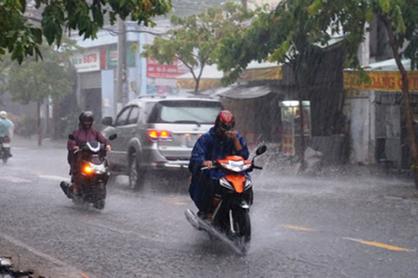 Dự báo thời tiết ngày 6/8/2020: Mưa giông nhiều nơi, trời dịu mát