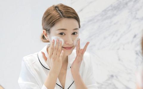 5 lỗi skincare các bạn gái thường mắc phải khi đi du lịch khiến da xấu đi