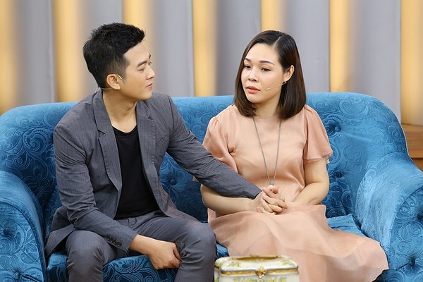 Đinh Ứng Phi Trường và Thu Hương – Mối tình bền chặt hiếm có trong giới showbiz