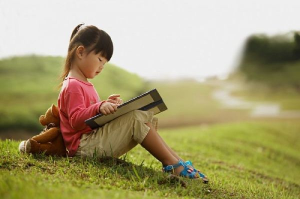 Phát triển kỹ năng đọc cho trẻ