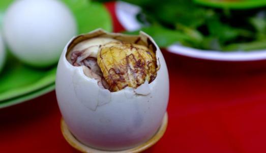 Cách ăn trứng vịt lộn tăng cường sinh lực