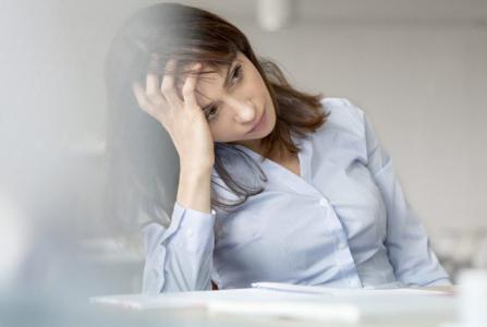 Trầm cảm và mãn kinh – Cặp đôi song hành