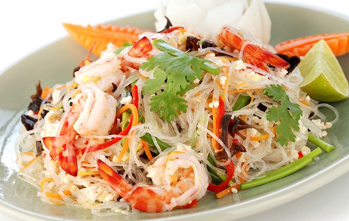 Thực đơn hàng ngày: Salad miến tôm kiểu Thái