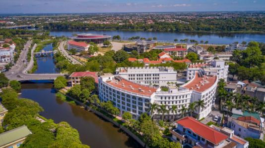 Silk Path Grand Huế được vinh danh bởi Haute Grandeur Global Hotel Awards