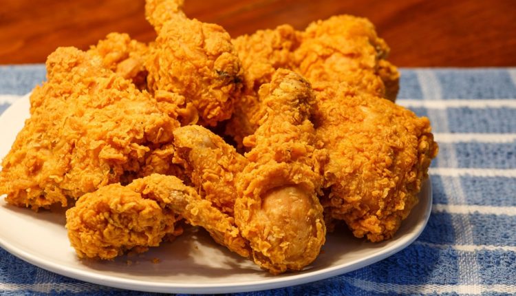 Thực đơn hàng ngày: Gà rán KFC