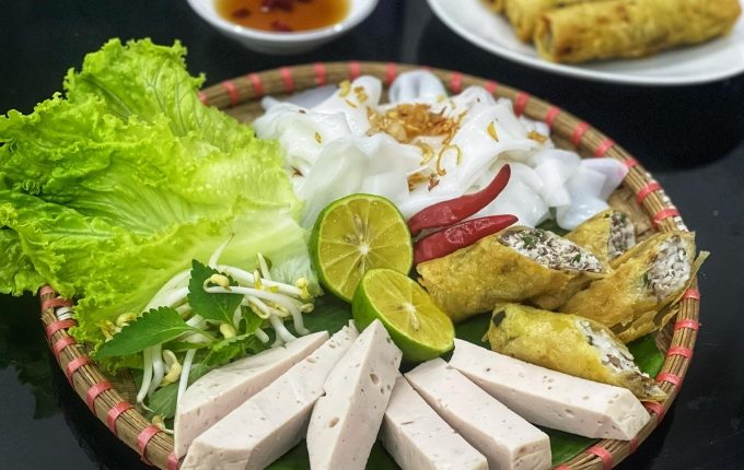 Thực đơn hàng ngày: Bánh mướt ram