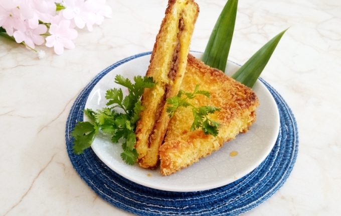 Thực đơn hàng ngày: Bánh mì kẹp pate gan chiên giòn