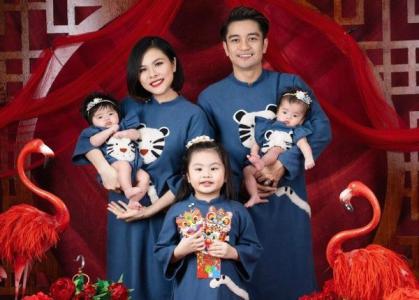 Bộ ảnh gia đình của Vân Trang