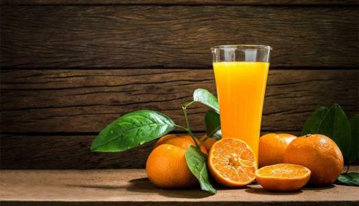 Điều gì sẽ xảy ra với cơ thể nếu mỗi ngày uống 1 cốc nước cam?