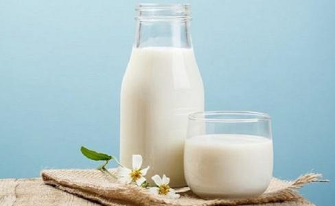 Làm đẹp với sữa tươi, bảo vệ và cung cấp dưỡng chất cho làn da
